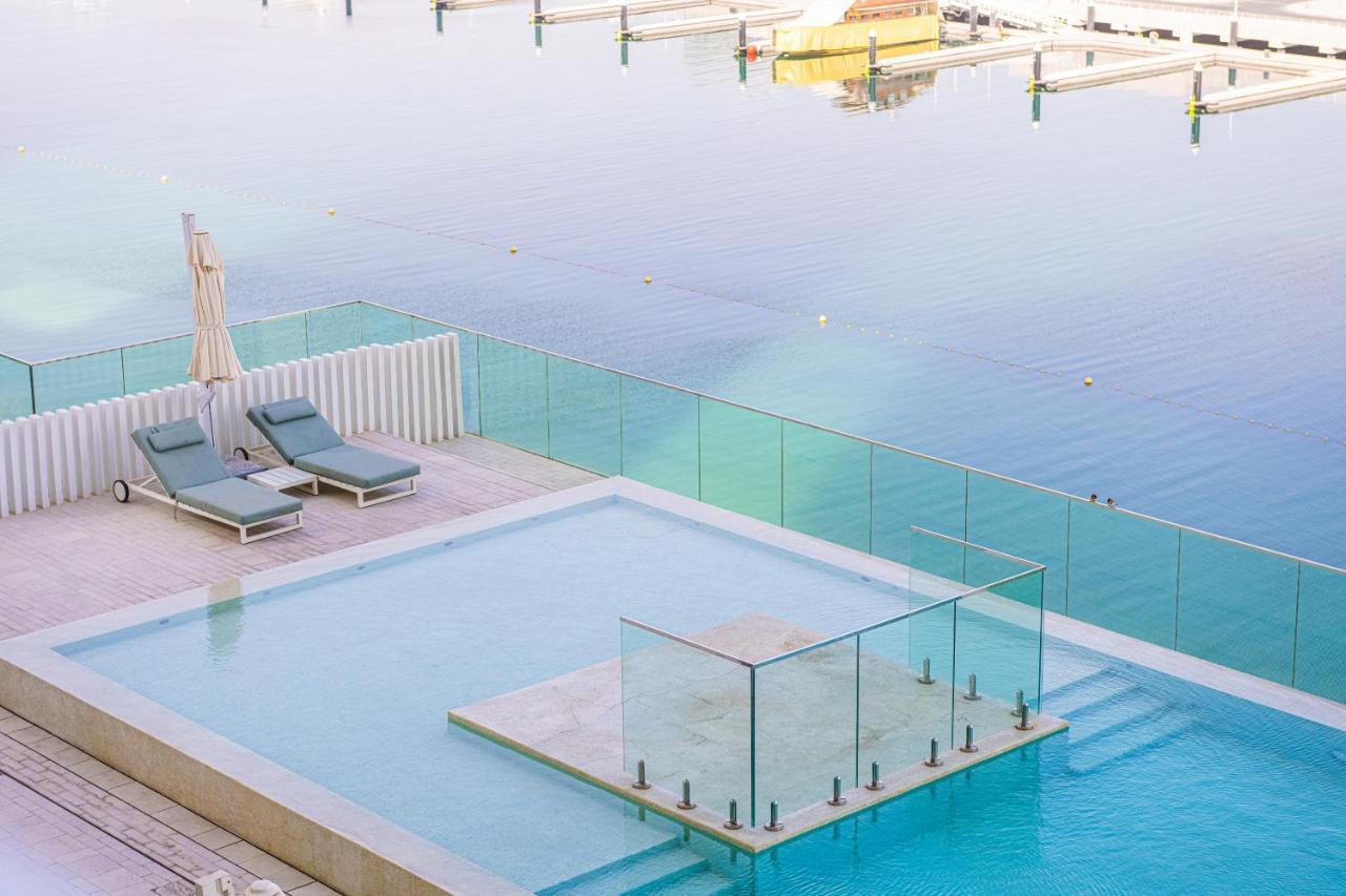 Ultra Luxury Emaar Beachfront - Private Beach And Pool Dubai Esterno foto