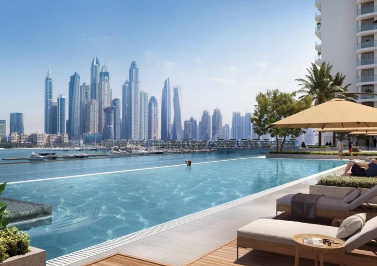Ultra Luxury Emaar Beachfront - Private Beach And Pool Dubai Esterno foto