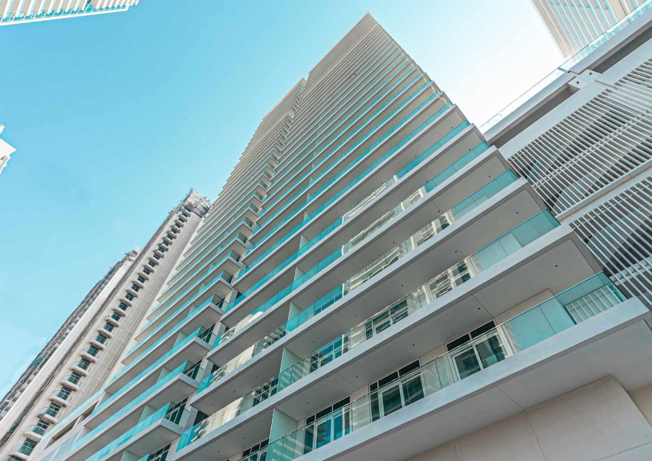 Ultra Luxury Emaar Beachfront - Private Beach And Pool Dubai Esterno foto