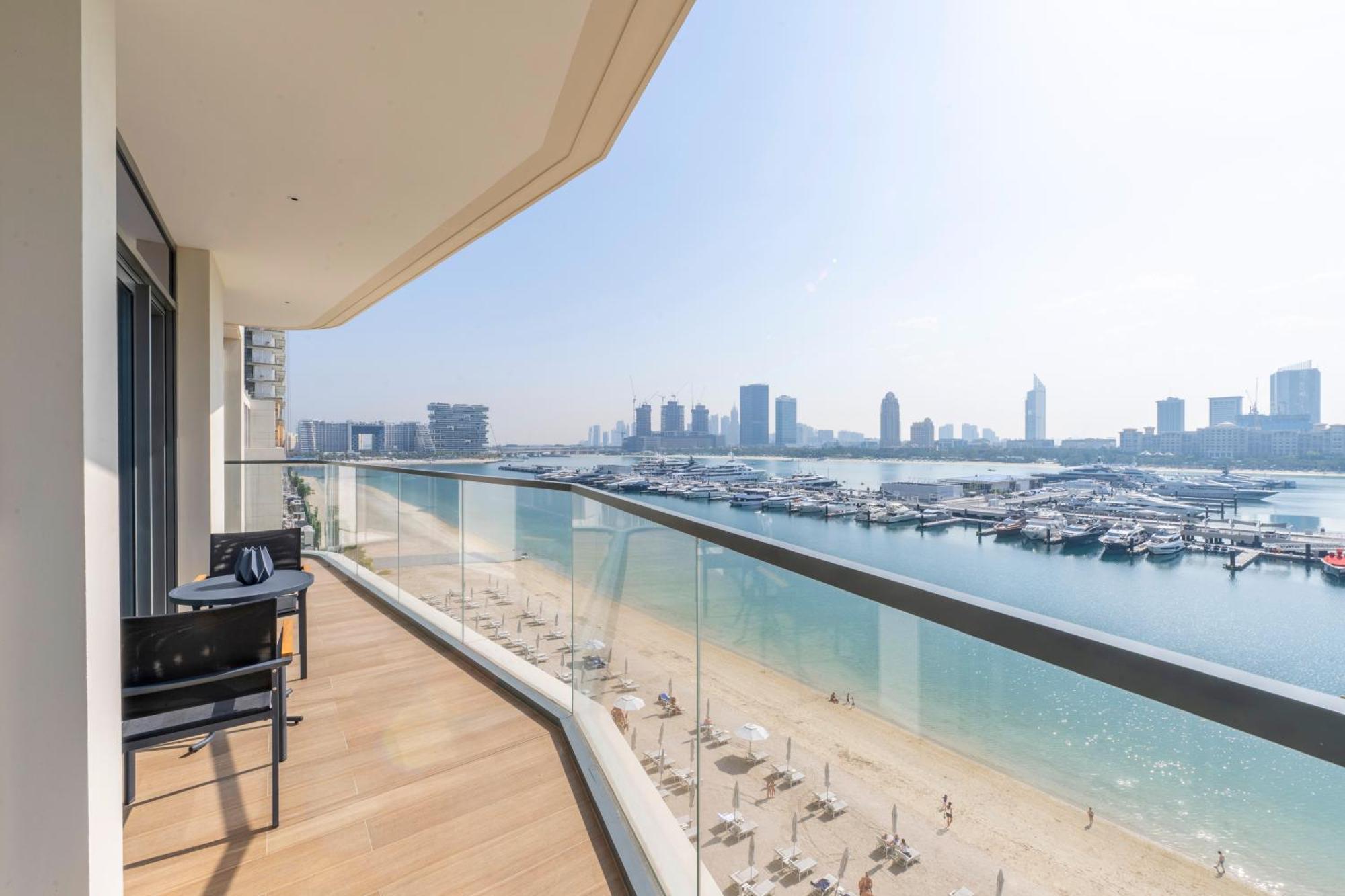 Ultra Luxury Emaar Beachfront - Private Beach And Pool Dubai Esterno foto
